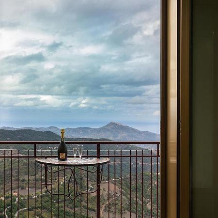 Casa Vacanze Dell'Angelo San Mauro Castelverde Luaran gambar