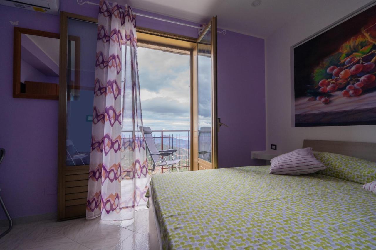 Casa Vacanze Dell'Angelo San Mauro Castelverde Luaran gambar