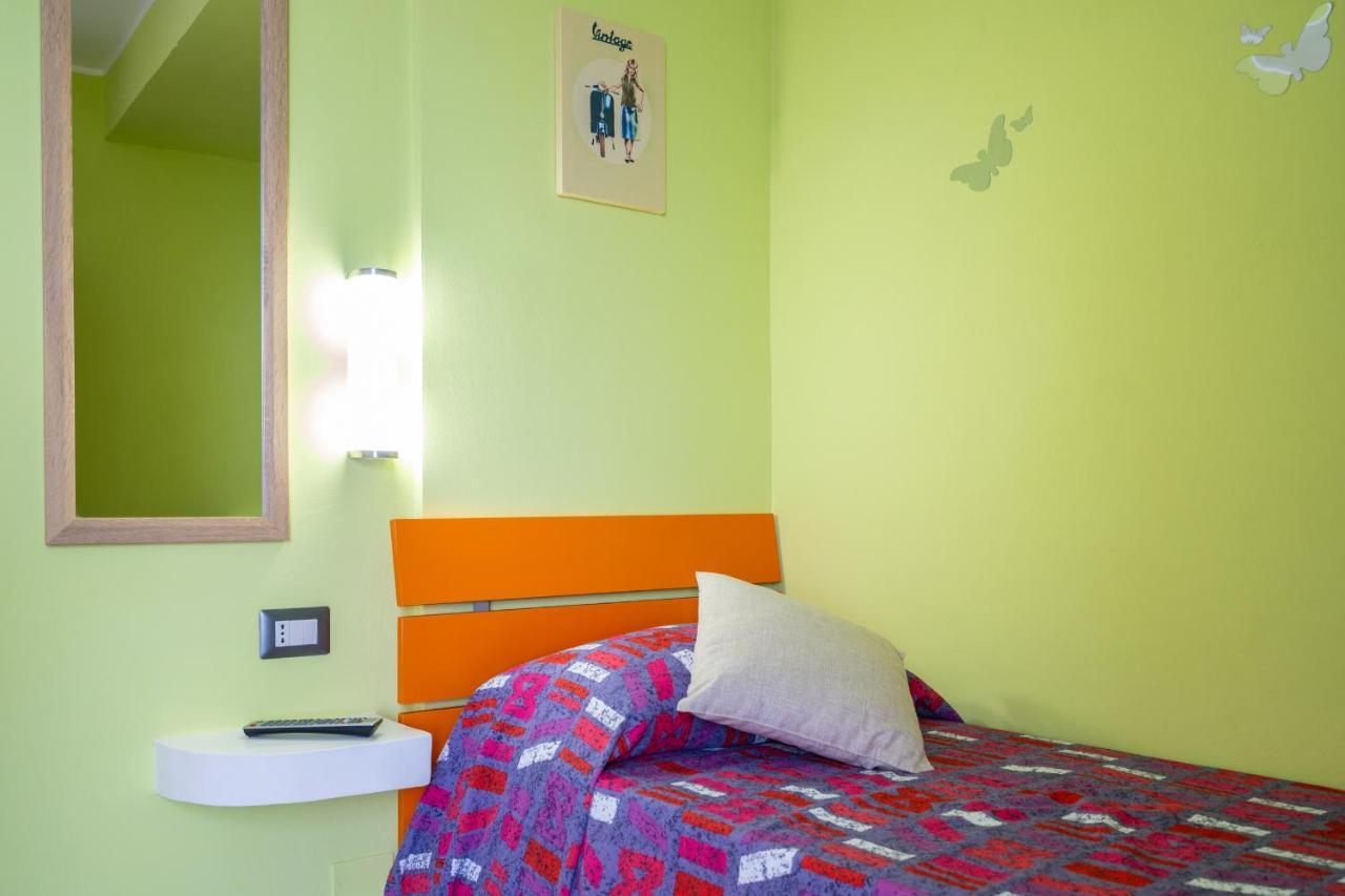 Casa Vacanze Dell'Angelo San Mauro Castelverde Luaran gambar